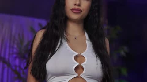 Snapshot of ginavalentinna chatting on April 24, 7:05 pm Gina online show from April 24, 7:05 pm