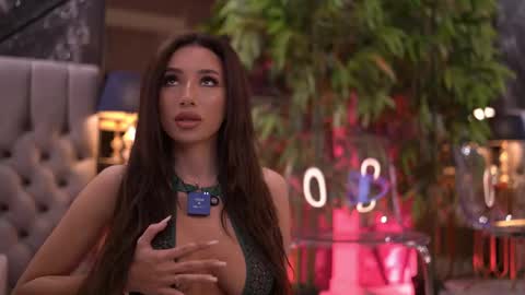 Snapshot of ginavalentinna chatting on May 21, 8:05 pm Gina online show from May 21, 8:05 pm