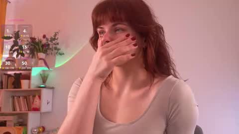 Gina online show from March 10, 11:15 am