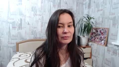 ginaxsoulah   online show from January 6, 11:47 am