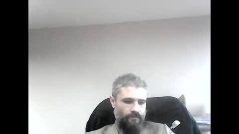 Snapshot of gindrie chatting on January 3, 8:00 am Gabriel online show from January 3, 8:00 am