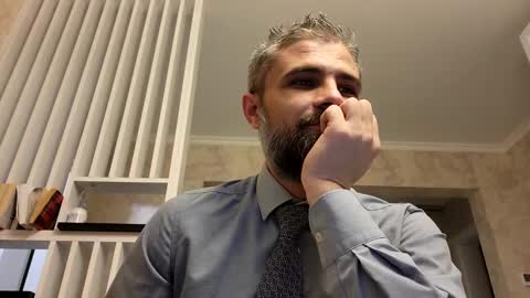 Snapshot of gindrie chatting on February 19, 5:16 pm Gabriel online show from February 19, 5:16 pm