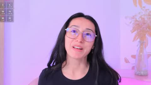 Snapshot of ginevra_esposito chatting on October 11, 12:58 pm Ginn online show from October 11, 12:58 pm