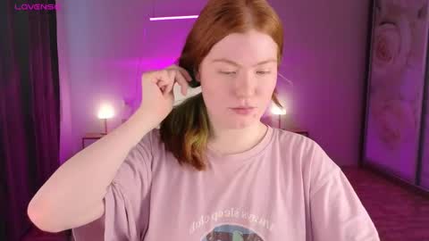 Snapshot of ginger__cute chatting on May 28, 10:34 am I will be online from Thursday to Monday from 7am to 3pm Amsterdam time online show from May 28, 10:34 am