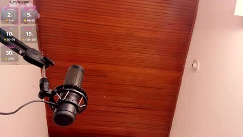 Snapshot of ginger_doll__ chatting on May 29, 6:17 pm Julie online show from May 29, 6:17 pm