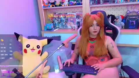 Snapshot of ginger_hun chatting on February 10, 4:44 pm Ginger online show from February 10, 4:44 pm