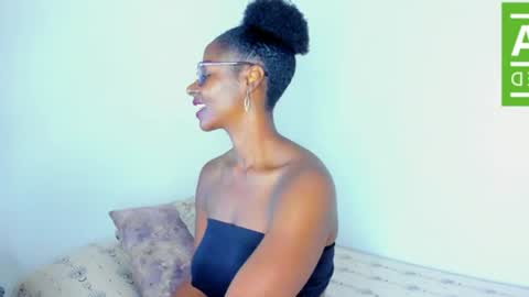 Snapshot of ginger_smil chatting on June 20, 12:52 pm Diana online show from June 20, 12:52 pm