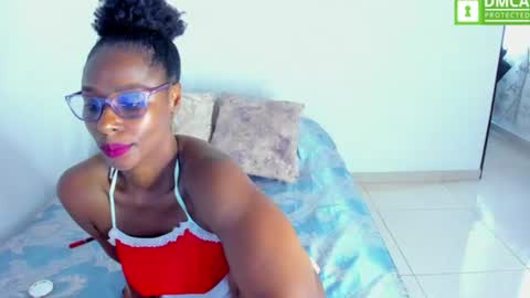 Snapshot of ginger_smil chatting on July 21, 1:24 pm Diana online show from July 21, 1:24 pm