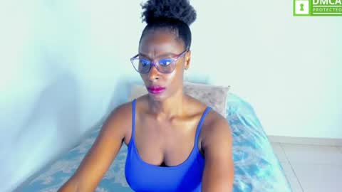 Snapshot of ginger_smil chatting on July 22, 12:30 pm Diana online show from July 22, 12:30 pm