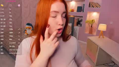 Snapshot of ginger_twinkle chatting on July 25, 7:17 am Ginger online show from July 25, 7:17 am