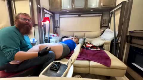 gingerbear3742 online show from January 16, 4:05 am