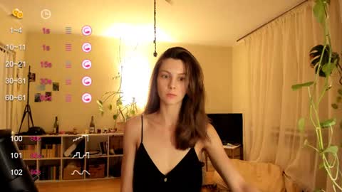 Snapshot of gingerbread__house chatting on August 7, 7:16 pm Vasilisa online show from August 7, 7:16 pm