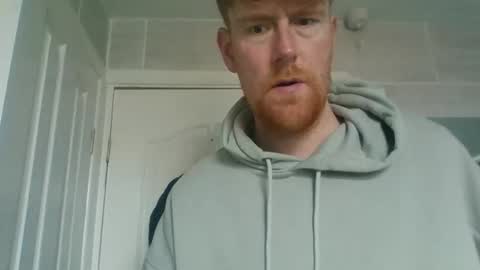Snapshot of gingerjames90 chatting on April 4, 10:13 am gingerjames90 online show from April 4, 10:13 am