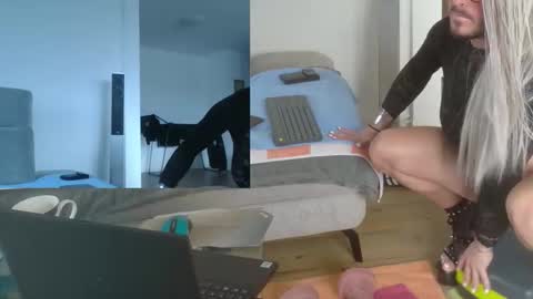 Snapshot of gingerpink1911 chatting on December 5, 1:09 pm GingerPink online show from December 5, 1:09 pm