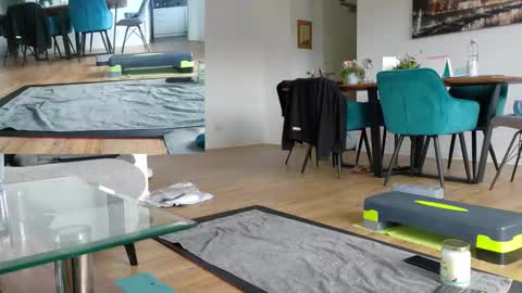 Snapshot of gingerpink1911 chatting on February 18, 1:07 pm GingerPink online show from February 18, 1:07 pm