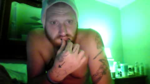 Red online show from April 29, 2:48 am