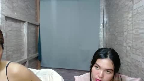 ginna2005 online show from October 27, 5:39 pm