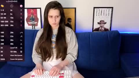 Ginnyg  online show from January 17, 8:11 pm