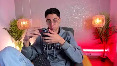 Snapshot of gio_carangi chatting on March 1, 3:30 am Gio Carangi online show from March 1, 3:30 am