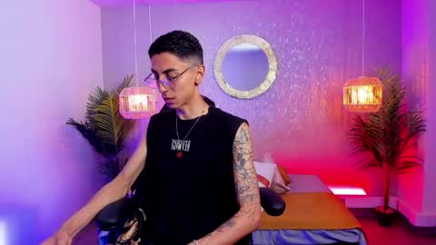 Snapshot of gio_carangi chatting on April 24, 3:09 am Gio Carangi online show from April 24, 3:09 am