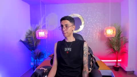 Snapshot of gio_carangi chatting on April 29, 2:59 am Gio Carangi online show from April 29, 2:59 am