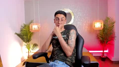 Snapshot of gio_carangi chatting on May 15, 2:29 am Gio Carangi online show from May 15, 2:29 am