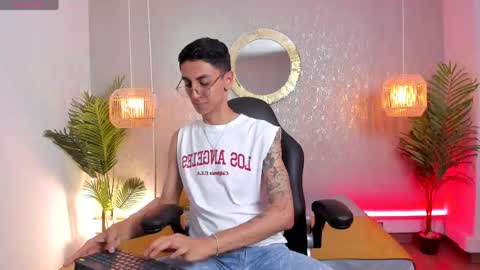 Snapshot of gio_carangi chatting on May 20, 4:51 am Gio Carangi online show from May 20, 4:51 am
