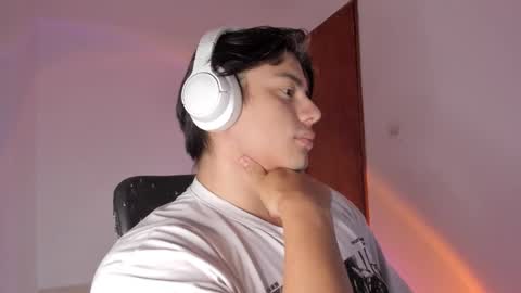 GioRusso online show from March 27, 5:34 pm