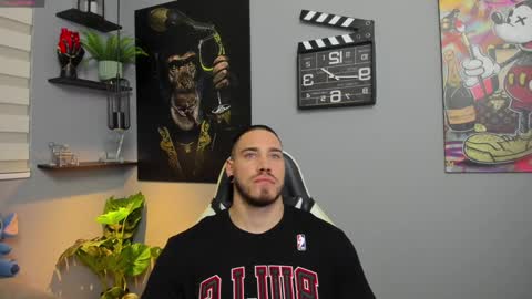 Giorgio leone online show from January 3, 3:49 am