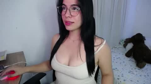 GIO RIVERA online show from January 19, 6:39 am