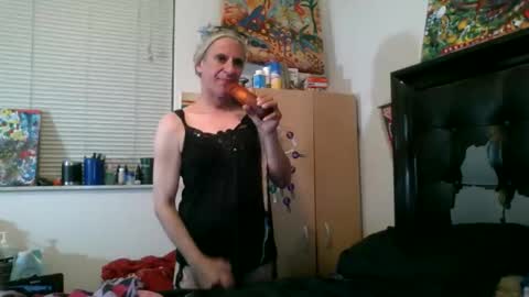 Snapshot of giovanni131971 chatting on June 9, 6:47 am giovanni131971 online show from June 9, 6:47 am