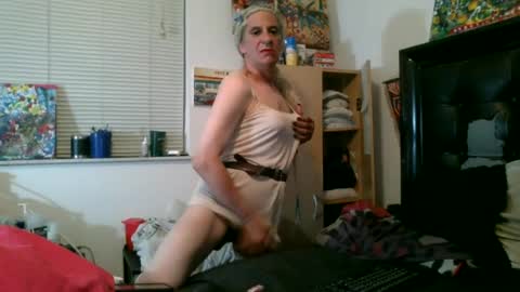 Snapshot of giovanni131971 chatting on July 1, 12:12 am giovanni131971 online show from July 1, 12:12 am