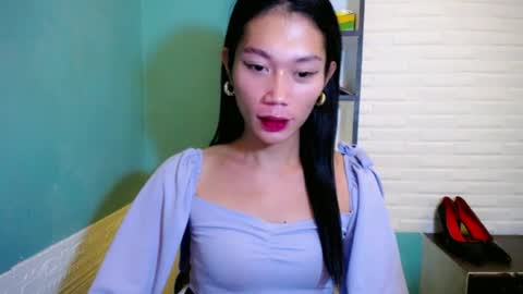 Snapshot of girl4uvanessaxxx chatting on July 6, 9:39 am Vanessa online show from July 6, 9:39 am