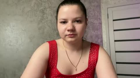 Snapshot of girl_cute07 chatting on June 21, 5:26 pm girl_cute07 online show from June 21, 5:26 pm