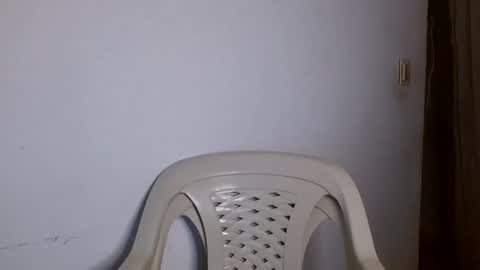 girl_piscis_ online show from June 7, 3:54 am