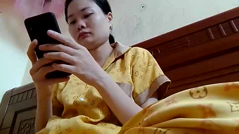 Babe online show from October 17, 2:08 pm