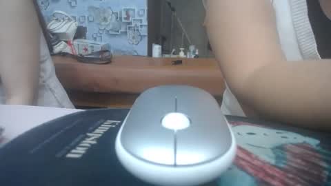 Snapshot of girlhanoi chatting on May 7, 2:17 am girlhanoi online show from May 7, 2:17 am