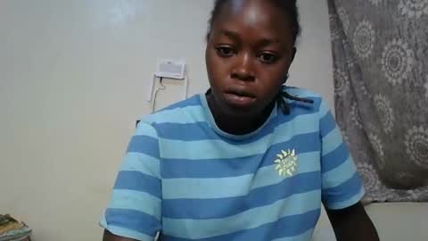 Snapshot of girlnextdoor60 chatting on May 16, 6:43 am Sexy online show from May 16, 6:43 am