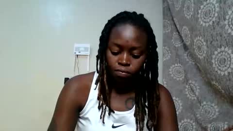 Snapshot of girlnextdoor60 chatting on May 25, 1:55 am Sexy online show from May 25, 1:55 am