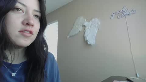 Jasmine online show from March 17, 4:21 pm