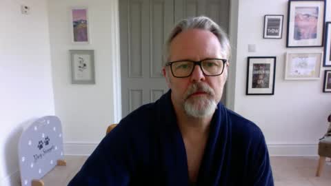 girlsandbikes online show from March 19, 9:35 am