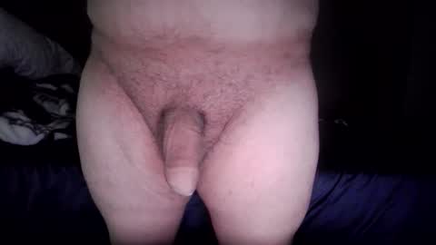 Snapshot of girthysausage904344 chatting on October 29, 6:20 pm GirthySausage online show from October 29, 6:20 pm