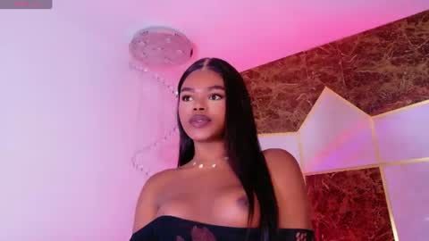 Snapshot of gisela_valencia chatting on June 16, 2:30 pm gisela_valencia online show from June 16, 2:30 pm
