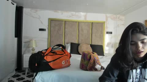     online show from March 18, 10:29 am