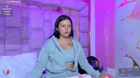 gisell_squirt online show from May 26, 12:45 pm