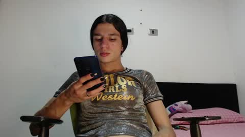 Gisella online show from July 2, 5:02 am