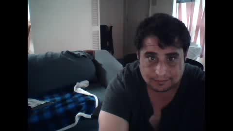 Snapshot of gitmehard008 chatting on January 7, 1:57 pm gitmehard008 online show from January 7, 1:57 pm