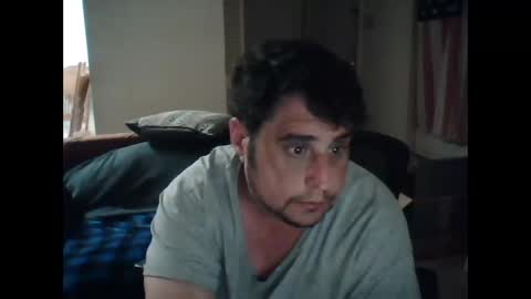 Snapshot of gitmehard008 chatting on January 20, 2:43 am gitmehard008 online show from January 20, 2:43 am