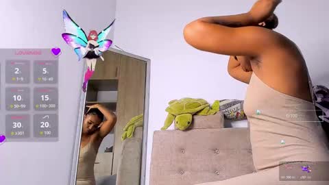 GiuliaCash online show from November 15, 10:56 am