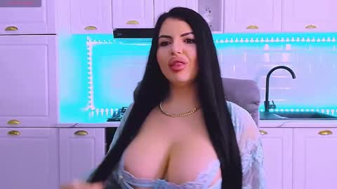 Giulia online show from February 19, 10:17 pm